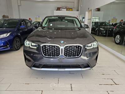 BMW X4 Xdrive 20d mhev Tetto cam Nav PDC Full LED Grigio usata Campi Bisenzio