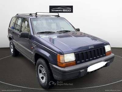 Jeep Grand Cherokee Grand Cherokee 4.0 4WD aut.Quad-Tr.Lar. Blu/Azzurro usata Brembate di Sopra