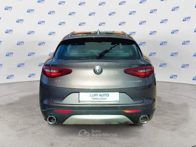 Alfa Romeo Stelvio 2.2 t Business Q4 190cv auto Grigio usata Pistoia