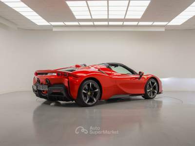 Ferrari SF90 Sf90 Spider Giallo usata Cassola
