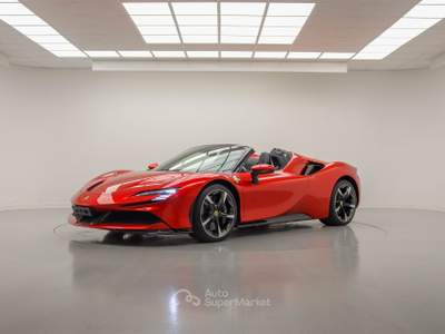 Ferrari SF90 Sf90 Spider Giallo usata Cassola