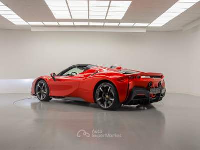 Ferrari SF90 Sf90 Spider Giallo usata Cassola