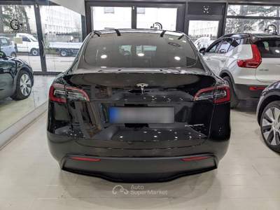 Tesla Model Y 440 cv Long Range Dual Motor Tetto Cruise adattivo Nero usata Campi Bisenzio