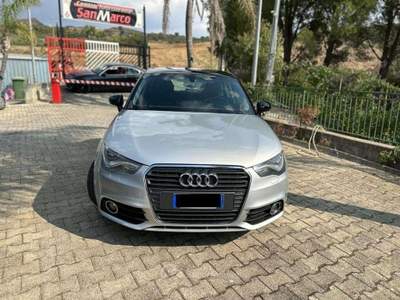Audi A1 Sportback 1.6 tdi Attraction 105cv Grigio usata Corleone