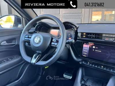 Alfa Romeo Junior 1.2 145 CV Hybrid eDCT6 Speciale Bianco usata Dolo