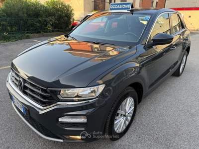 Volkswagen T-Roc 2.0 TDI SCR 150 CV DSG Business *CARPLAY/ANDROID* Grigio usata Iseo