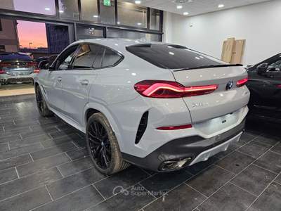 BMW X6 M-Sport C.22 Tetto Navi CAM360 HarmanKardon MSport Grigio usata Campi Bisenzio