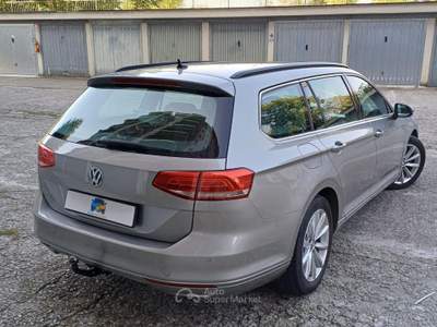 Volkswagen Passat 1.6 TDI DSG Business BlueMotion Tech. Grigio usata Melegnano