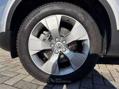 Volvo XC40 D3 AWD Geartronic Momentum Argento usata San Biagio di Callalta