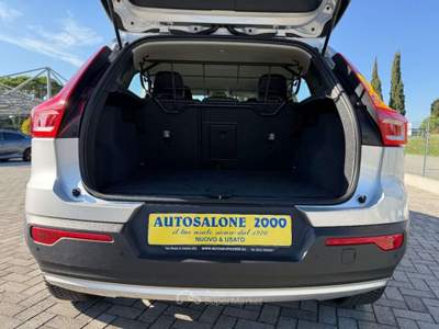 Volvo XC40 D3 AWD Geartronic Momentum Argento usata San Biagio di Callalta