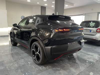 Alfa Romeo Junior auto km 0 Nero usata Curti