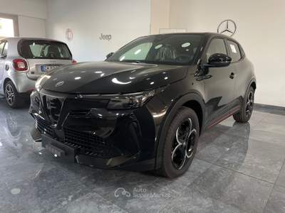 Alfa Romeo Junior auto km 0 Nero usata Curti