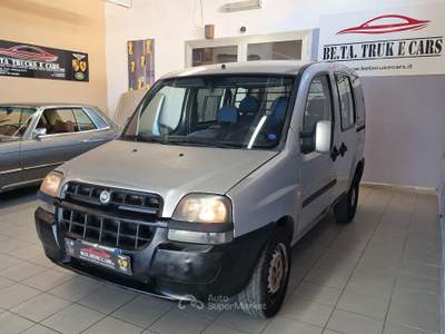 Fiat Doblò Doblo 1.9 JTD cat Cargo Combi 5 p.ti SX N1 Grigio usata Quarrata