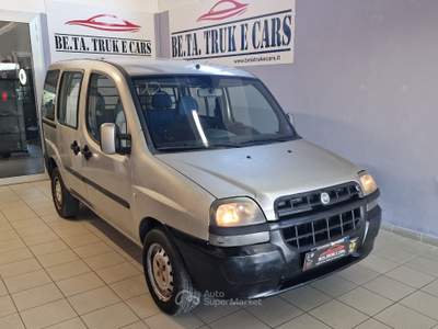 Fiat Doblò Doblo 1.9 JTD cat Cargo Combi 5 p.ti SX N1 Grigio usata Quarrata