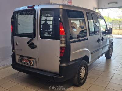 Fiat Doblò Doblo 1.9 JTD cat Cargo Combi 5 p.ti SX N1 Grigio usata Quarrata