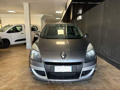 Renault Scénic Scenic X-Mod 1.5 dCi 110CV Luxe Grigio usata Quarrata