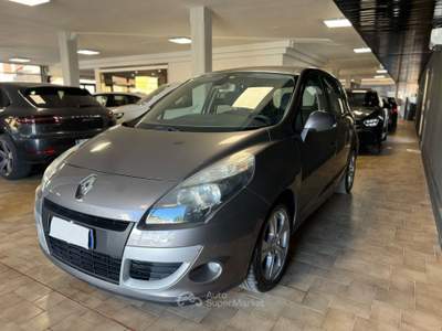 Renault Scénic Scenic X-Mod 1.5 dCi 110CV Luxe Grigio usata Quarrata