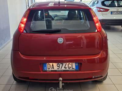 Fiat Grande Punto 5 porte Dynamic Rosso usata Quarrata
