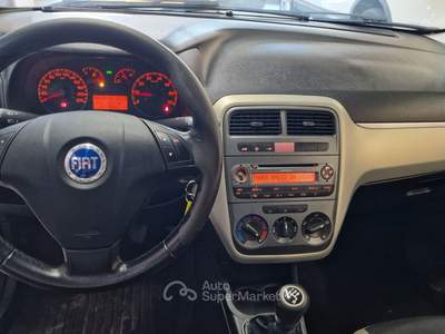 Fiat Grande Punto 5 porte Dynamic Rosso usata Quarrata