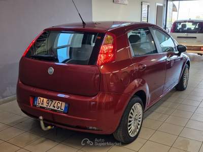 Fiat Grande Punto 5 porte Dynamic Rosso usata Quarrata