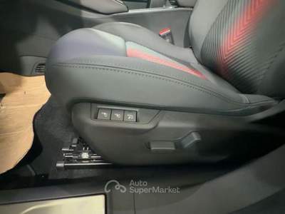 Alfa Romeo Junior 1.2 136 CV Hybrid eDCT6 Speciale Nero usata Albano Laziale
