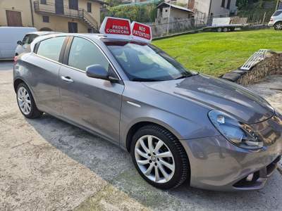 Alfa Romeo Giulietta Veicolo in ottime condizioni ottimo prezzo Grigio usata Ranzanico