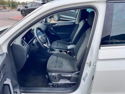 Volkswagen Tiguan 1.4 TSI eHYBRID DSG Life Bianco usata Pieve di Soligo