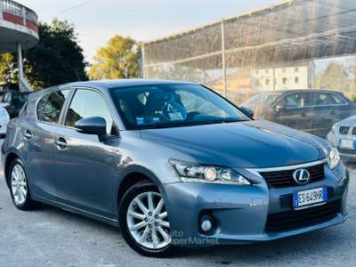 Lexus CT HYBRID BENZINA OK NEOPATENTATI usata DUEVILLE