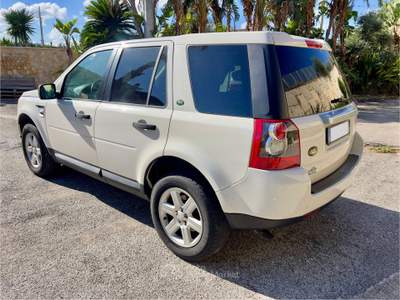 Land Rover Freelander S.W. XS Bianco usata Monopoli
