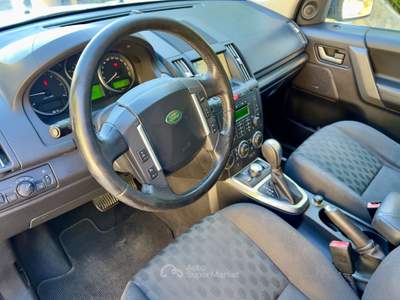 Land Rover Freelander S.W. XS Bianco usata Monopoli