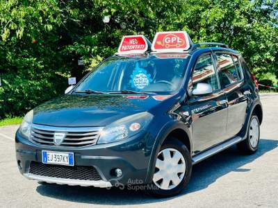Dacia Sandero Gpl scade 2031 OK NEOPATENTATI usata DUEVILLE