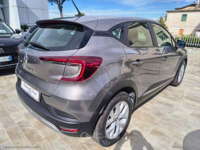 Renault Captur Captur Blue dCi 8V 115 CV EDC Business Grigio usata Somma Vesuviana