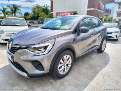 Renault Captur Captur Blue dCi 8V 115 CV EDC Business Grigio usata Somma Vesuviana