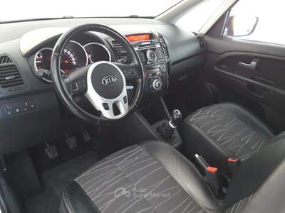 Kia Venga 1.4 CRDi 90cv Cool Bianco usata Firenze