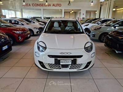 Fiat 600 Hybrid 100 CV DCT MHEV La Prima - PROMO K73 Bianco usata Brendola