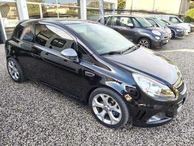 Opel Corsa OPC 250CV !!! Leggi bene!!! Nero usata Vedelago