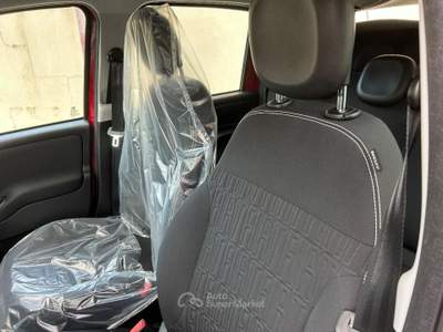 Fiat Panda 1.0 FireFly S&S Hybrid Rosso usata Brindisi
