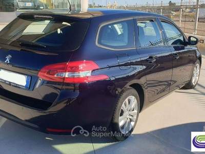 Peugeot 308 308 BlueHDi 130 S&S SW Business Blu/Azzurro usata Poggiardo