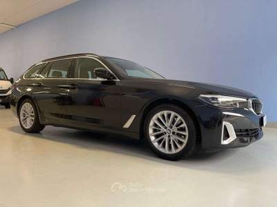BMW Serie 5 520 520 SERIE 5 X DRIVE Nero usata Pove del Grappa