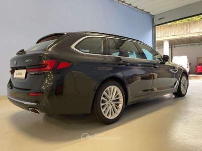 BMW Serie 5 520 520 SERIE 5 X DRIVE Nero usata Pove del Grappa