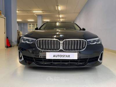 BMW Serie 5 520 520 SERIE 5 X DRIVE Nero usata Pove del Grappa