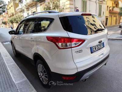 Ford Kuga 4WD Titanium PERFETTA Bianco usata CORATO
