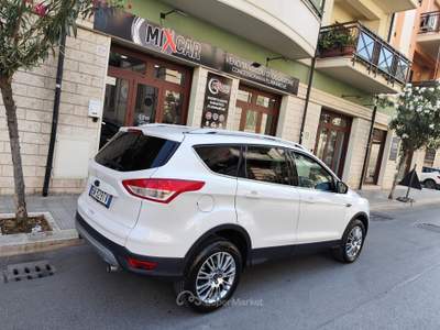 Ford Kuga 4WD Titanium PERFETTA Bianco usata CORATO