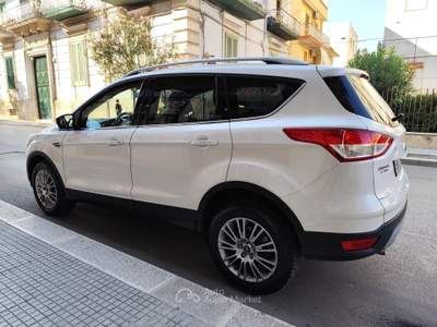 Ford Kuga 4WD Titanium PERFETTA Bianco usata CORATO