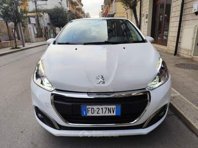 Peugeot 208 BlueHDi 75CV DIESEL ACTIVE Bianco usata CORATO