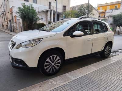 Peugeot 2008 1.6 e-HDi 92CV CAMBIO AUTOMATICO Bianco usata CORATO