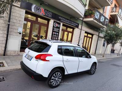 Peugeot 2008 1.6 e-HDi 92CV CAMBIO AUTOMATICO Bianco usata CORATO