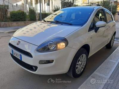 Fiat Punto Natural Power Lounge NAVI Bianco usata CORATO