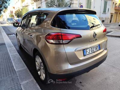 Renault Scénic Scenic 1.5 dCi 110CV AUTOMATICA NAVI Beige usata CORATO