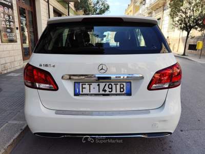 Mercedes-Benz Classe B B 180 d 109cv Automatica NAVI Bianco usata CORATO
